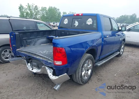 2015 Ram 1500 Big Horn z USA, uszkodzony, nr VIN 1C6RR7LT5FS758805